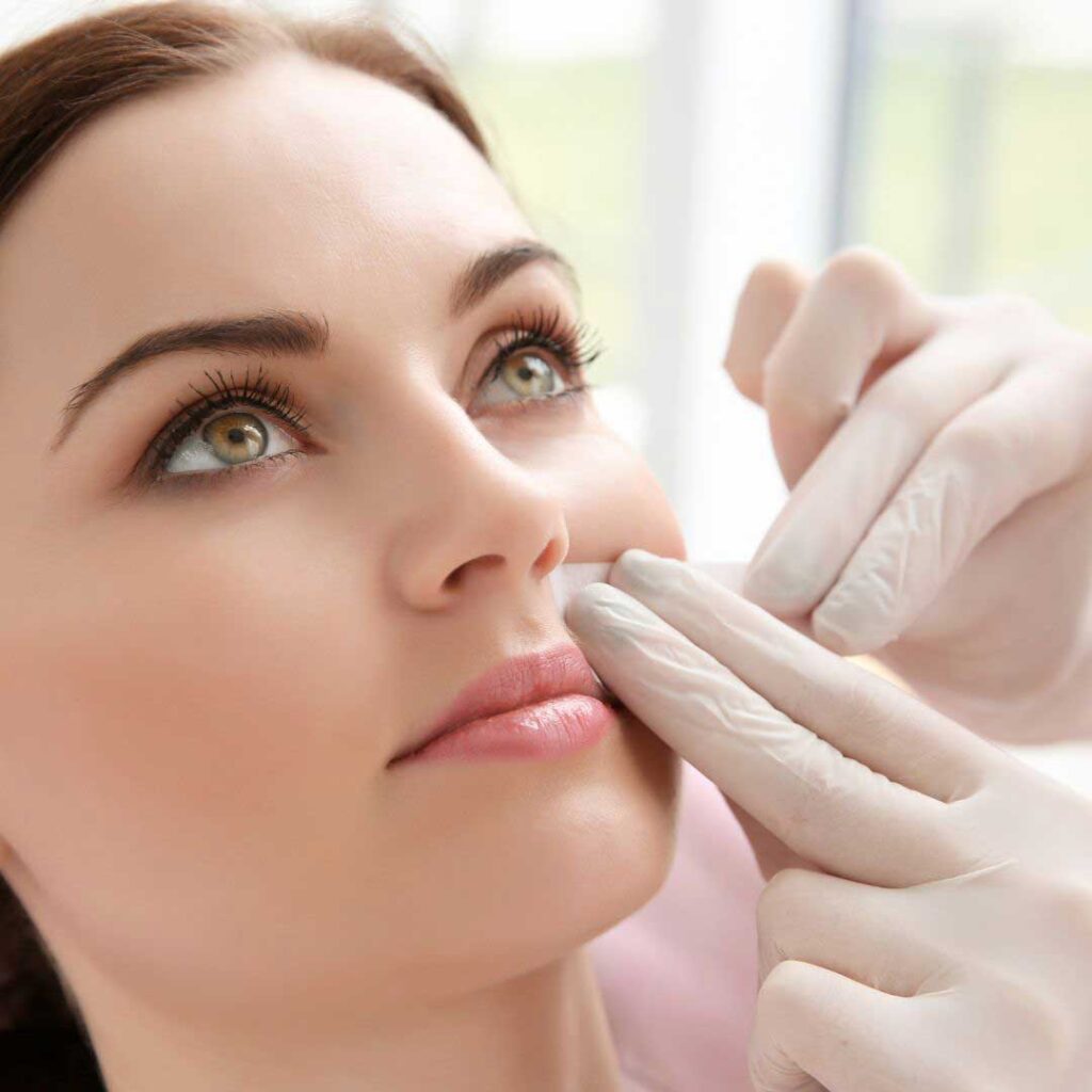 (Chin/ Forehead/Nose -Peel off Wax)